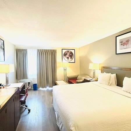 Готель Ramada Plaza By Wyndham Garden Grove/Anaheim South Екстер'єр фото